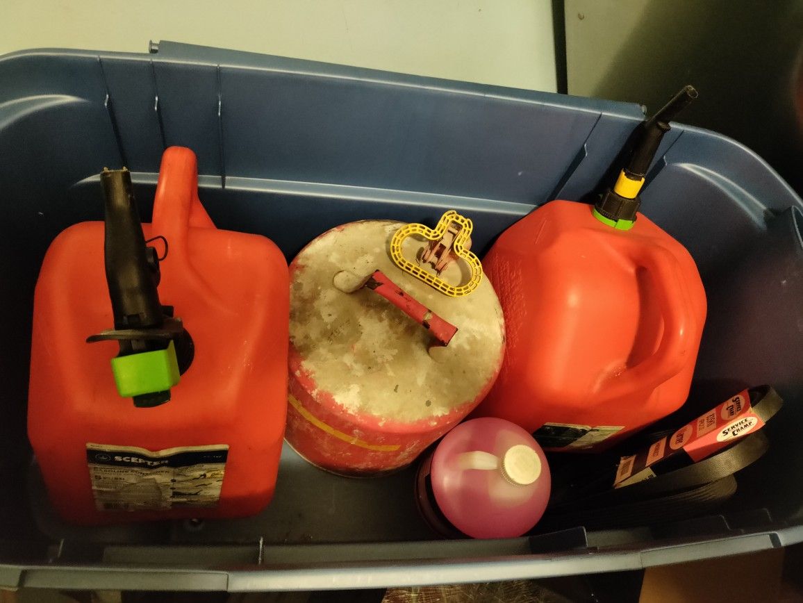 3 Gas Cans, Belts, Anti Freeze