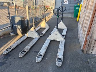 Pallet Jacks