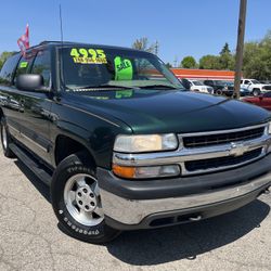 Chevy Suburban LS V8 RWD