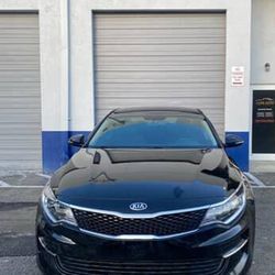 2017 KIA Optima