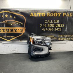 2022-2024 CHEVY SILVERADO 1500 - RH HEADLIGHT LED OEM (2 TABS REPAIRED)