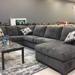 Brand New Ashley Couch 🛋️Ballinasloe Smoke Sectional Oversized 