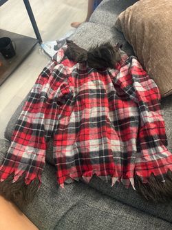 Boys werewolf shirt only with fur size 6 / XS