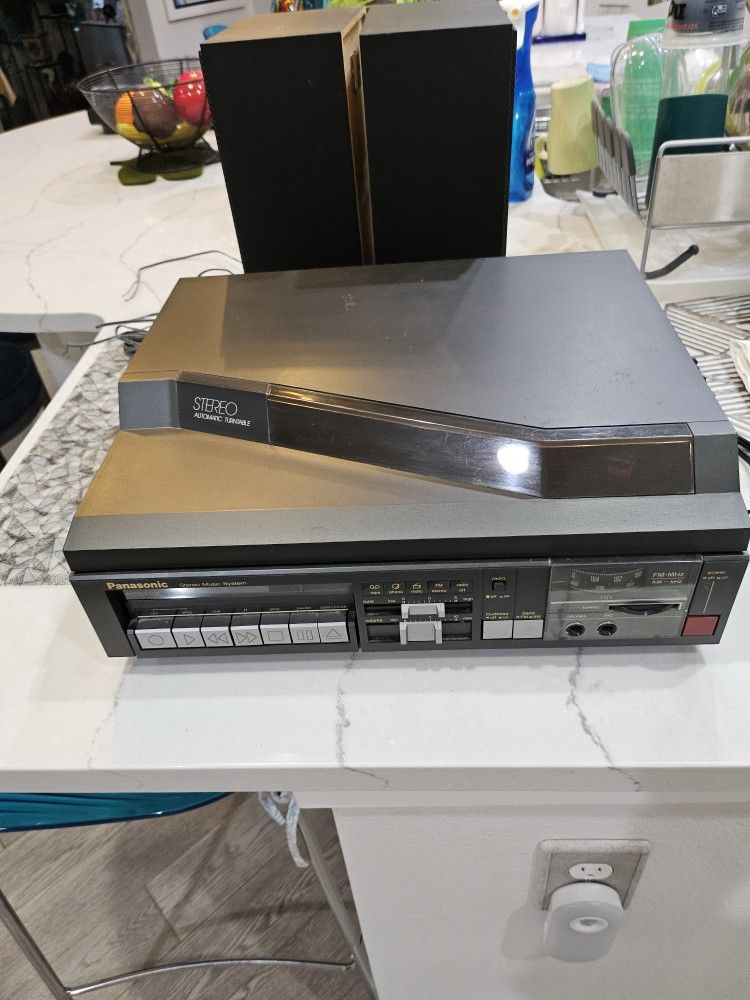 Vintage 1980s Panasonic Compact Stereo Music System