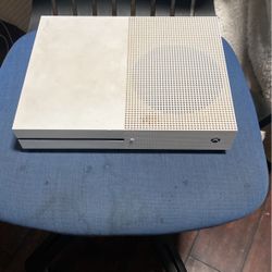 Xbox One S (500GB)