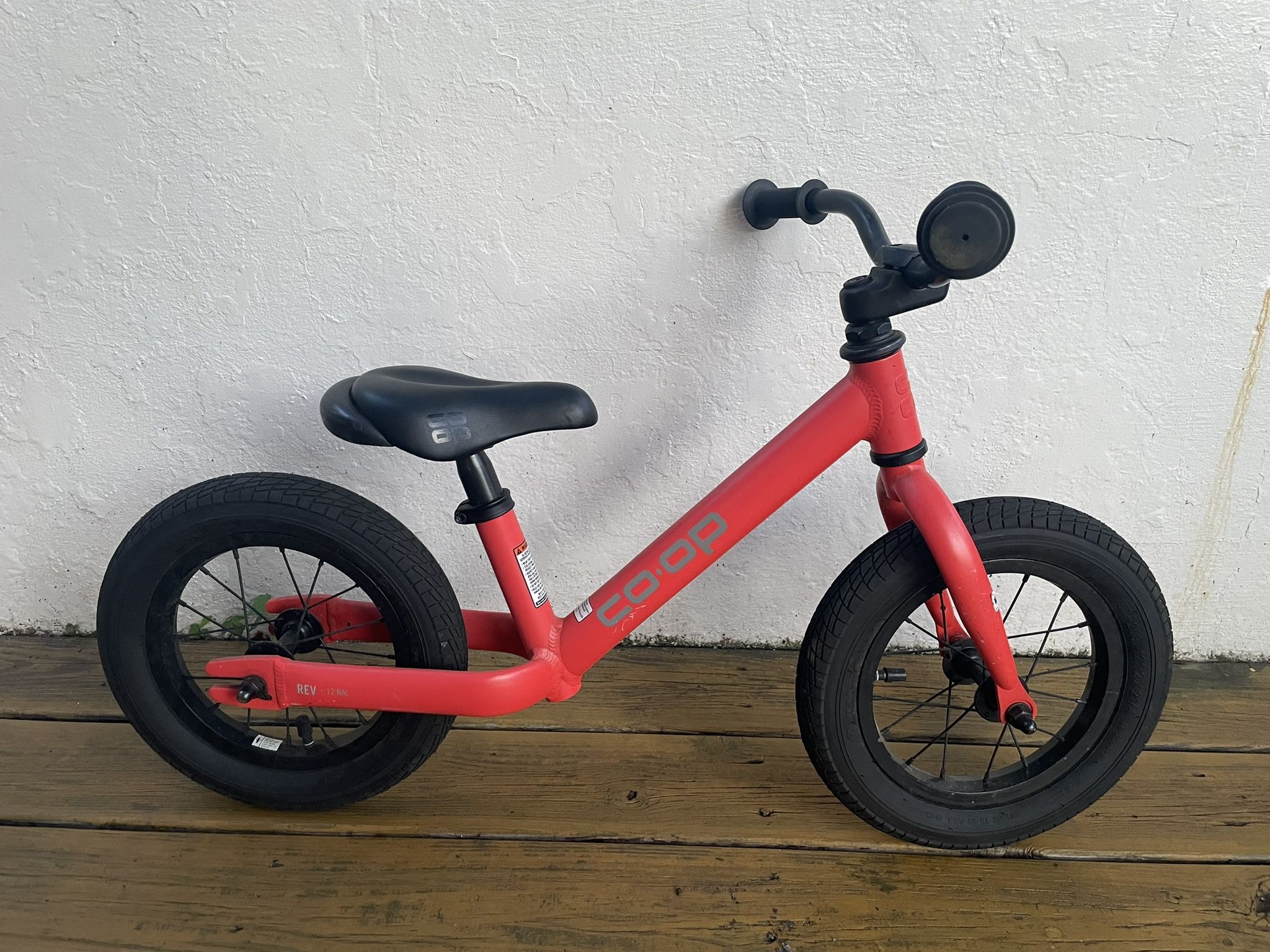 Co-op 12 Kids’ Balance Bike + Helmet