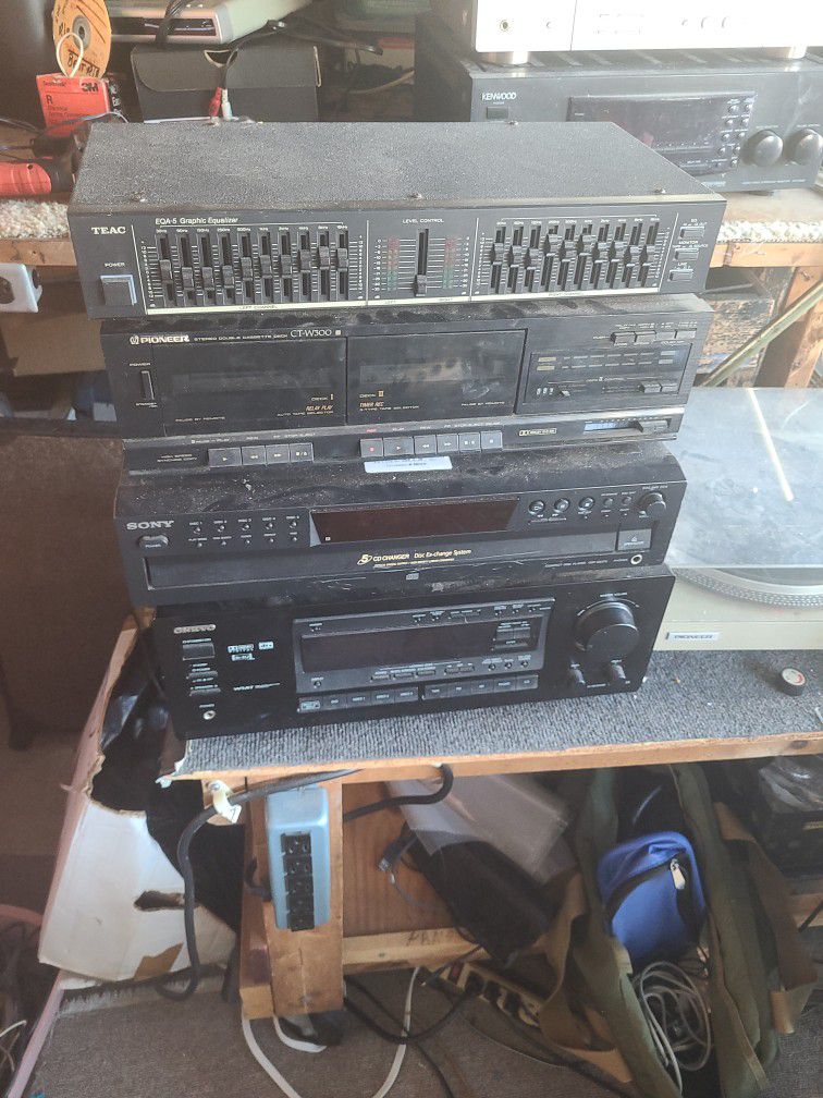 Complete Great Working Old School Stereo Setup