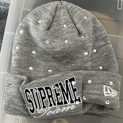 Supreme New Era Beanie