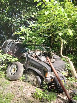 Nissan Pathfinder parts