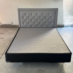 Complete Queen Bed Setup 