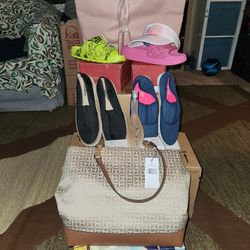 Womens Shoes and Purse Lot