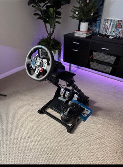 Logitech G29 with stand