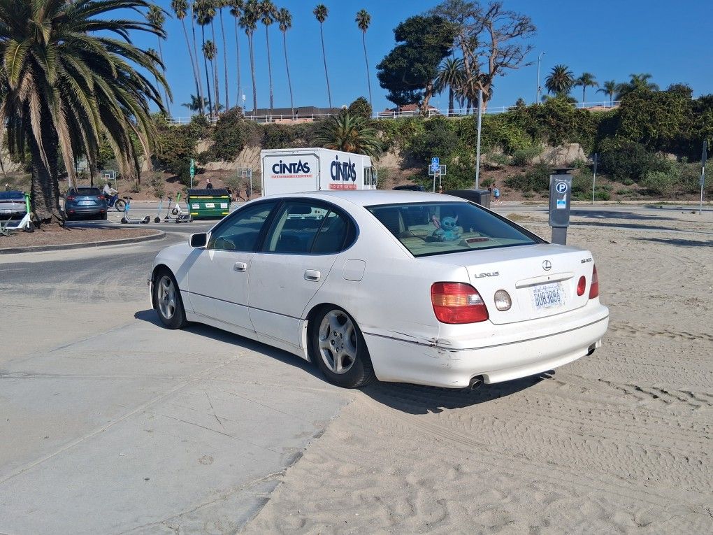 2000 Lexus GS 300