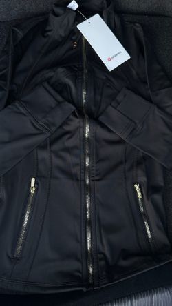 Lululemon black jacket