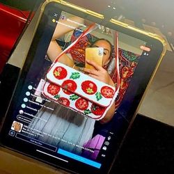 Tomato purse, viral beaded handbag