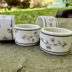 NWT porcelain floral napkin rings. Made in the 1980s.