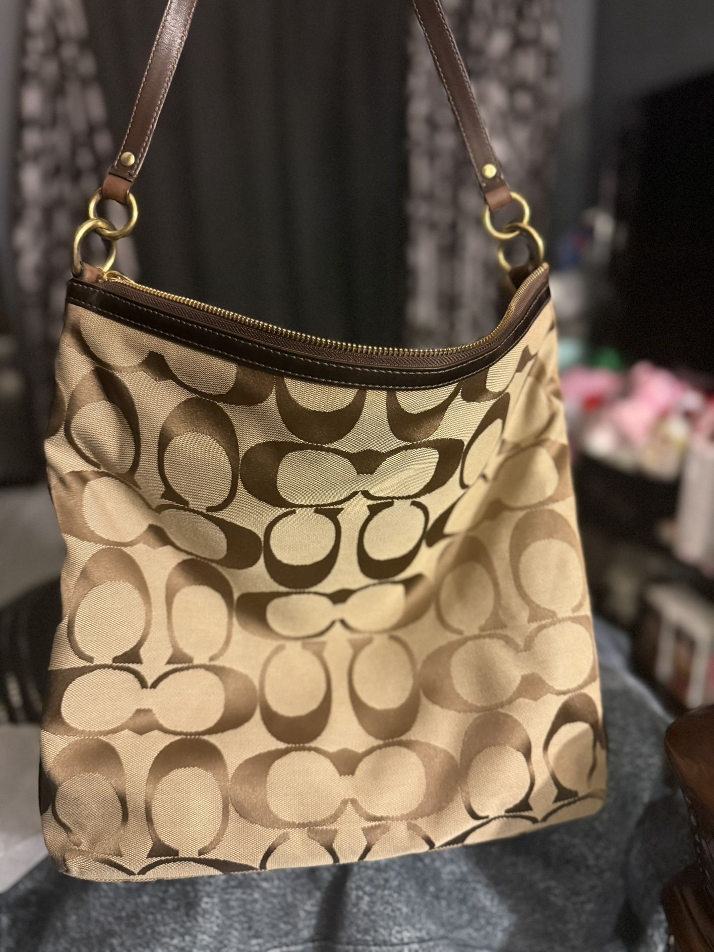 Coach Signature Hobo Shoulder Bag