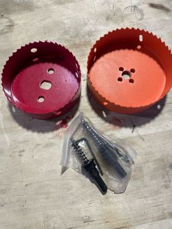 4-Inch and 5-Inch Hole Saw Set with Arbors