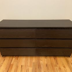 Dresser 6 drawers