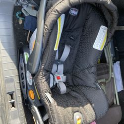 Chicco Carseat