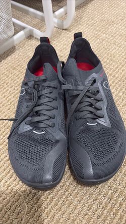 Vivobarefoot size 6.5