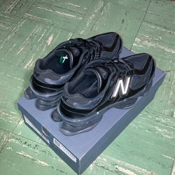 New Balance 9060 Triple Black Leather