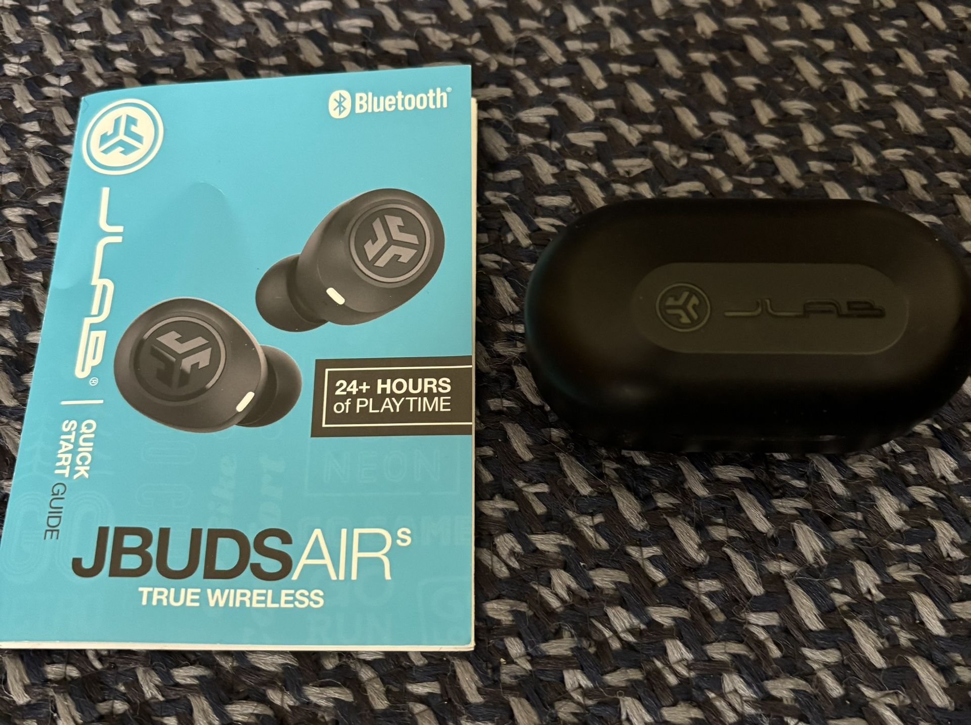 JLAB Jbuds Airs