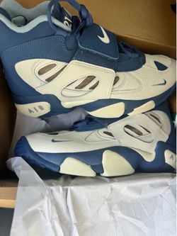 Men Nike size 10.5