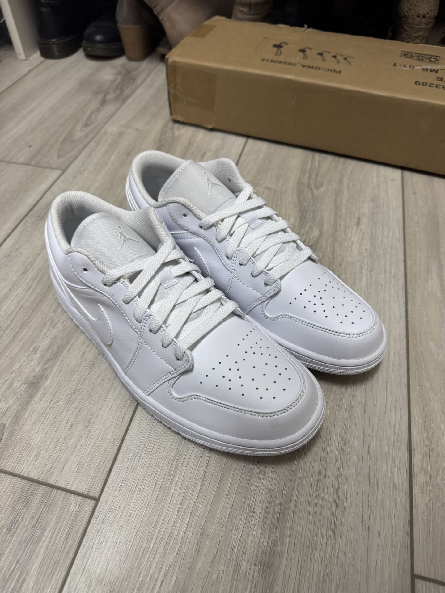 Nike Air Force 