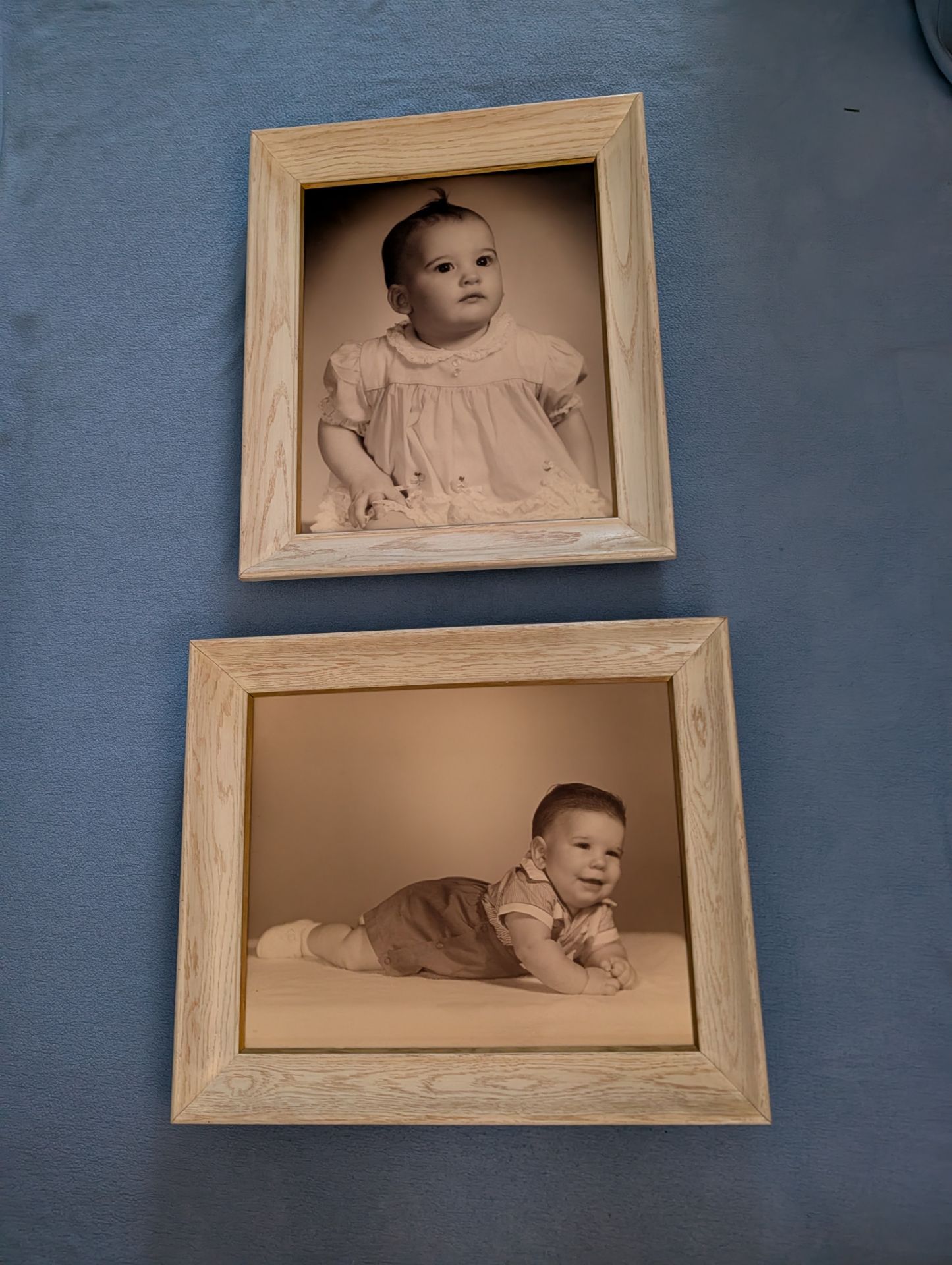 Vintage Picture/Photo Frames (set of 2)