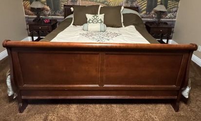 California King Sleigh Bed Frame (Optional Bedding Set Available)