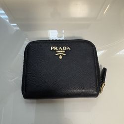 Mini Cardholder Zippy Wallet 