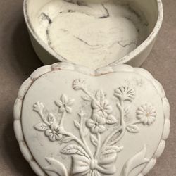 Vintage Floral Heart Shaped Trinket Box, Porcelain, ROC, Taiwan