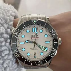 Omega Seahorse Series 300m Diving Watch Automatic Mechanical Movement(off2525)99