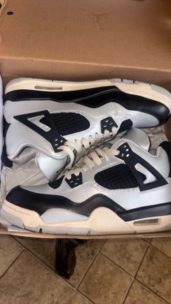 Jordan 4 retro (GS) size 7