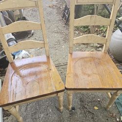 Price Is Firm.. Six Real Wood Rustic Farmhouse Kitchen Chairs