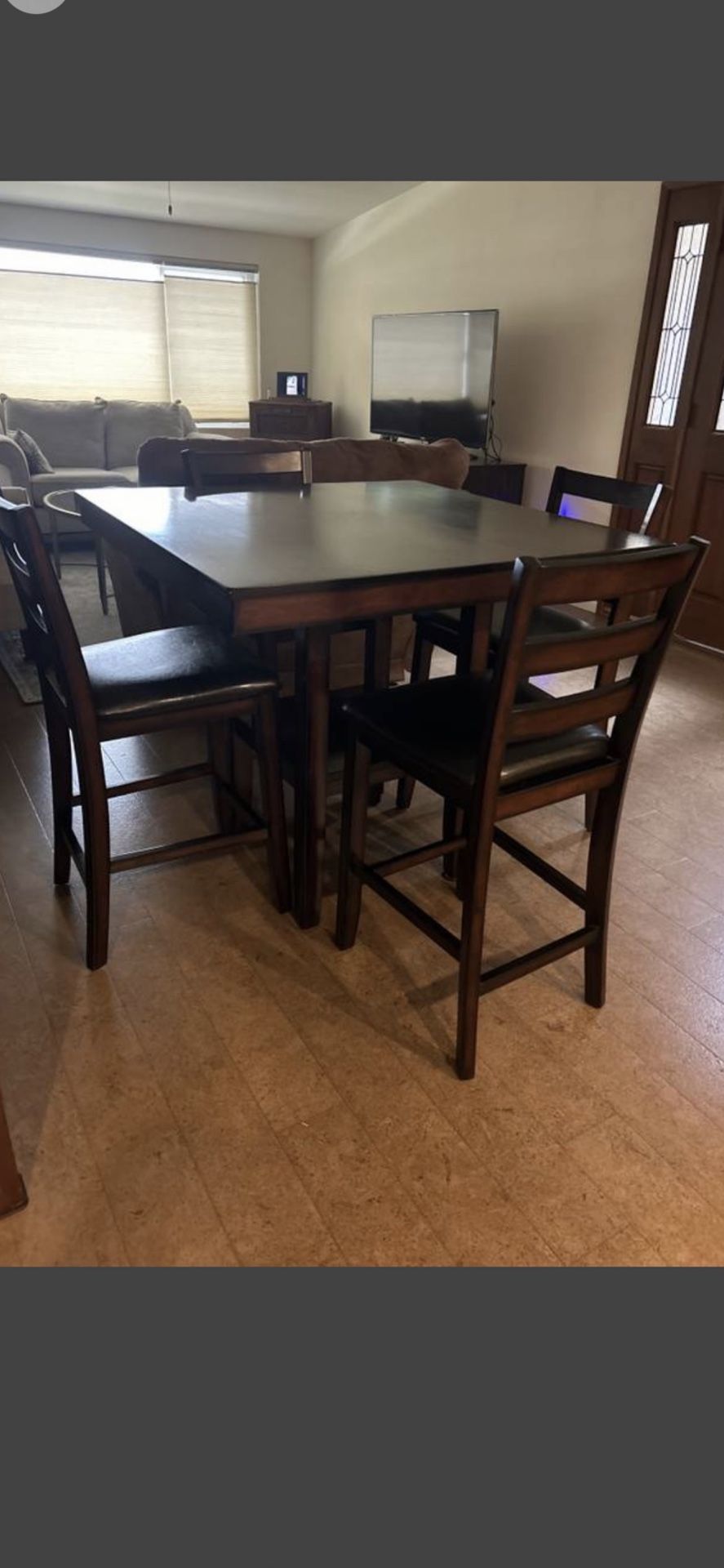 Dining Table With 4 Chairs 
