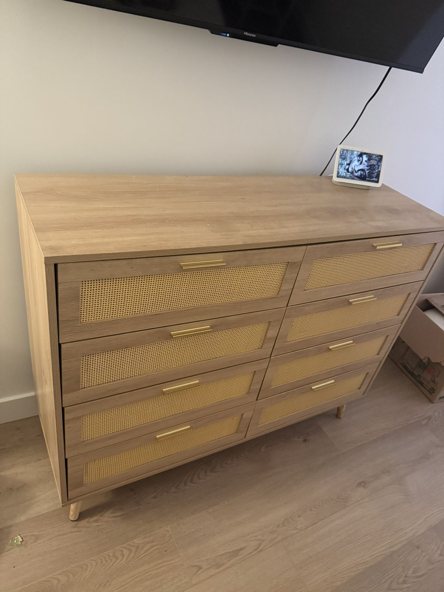 8 drawer Dresser With Rattan Material