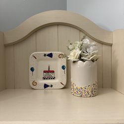 Plate  & Vase With Faux Flowers - Birthday 🎂 Decor 