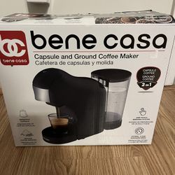 $15 SALE 🔥🔥.  WAS $49.99!!!    BRAND NEW CAPSULE AND GROUND COFFEE MAKER ☕️☕️.  SINGLE SERVE.  ONE TOUCH BREWING SYSTEM.  GREAT DEAL. 🔥🔥🔥🎁