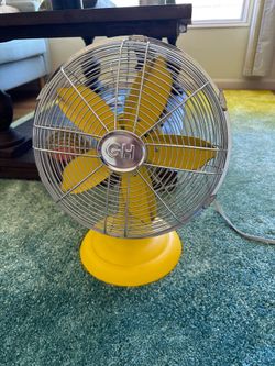 Oscillating Fan
