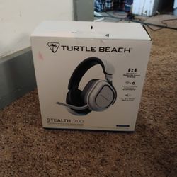 Stealth 700 Generation 3 multiplatform gaming headset