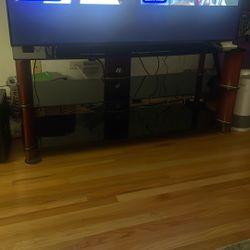 TV AND AUDIO STAND 