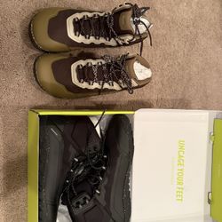 Groundies Hiking Boots 