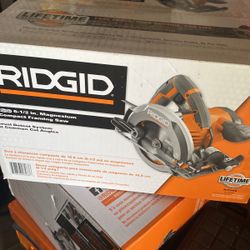 6 1/2 inch magnesium compact framing saw electric