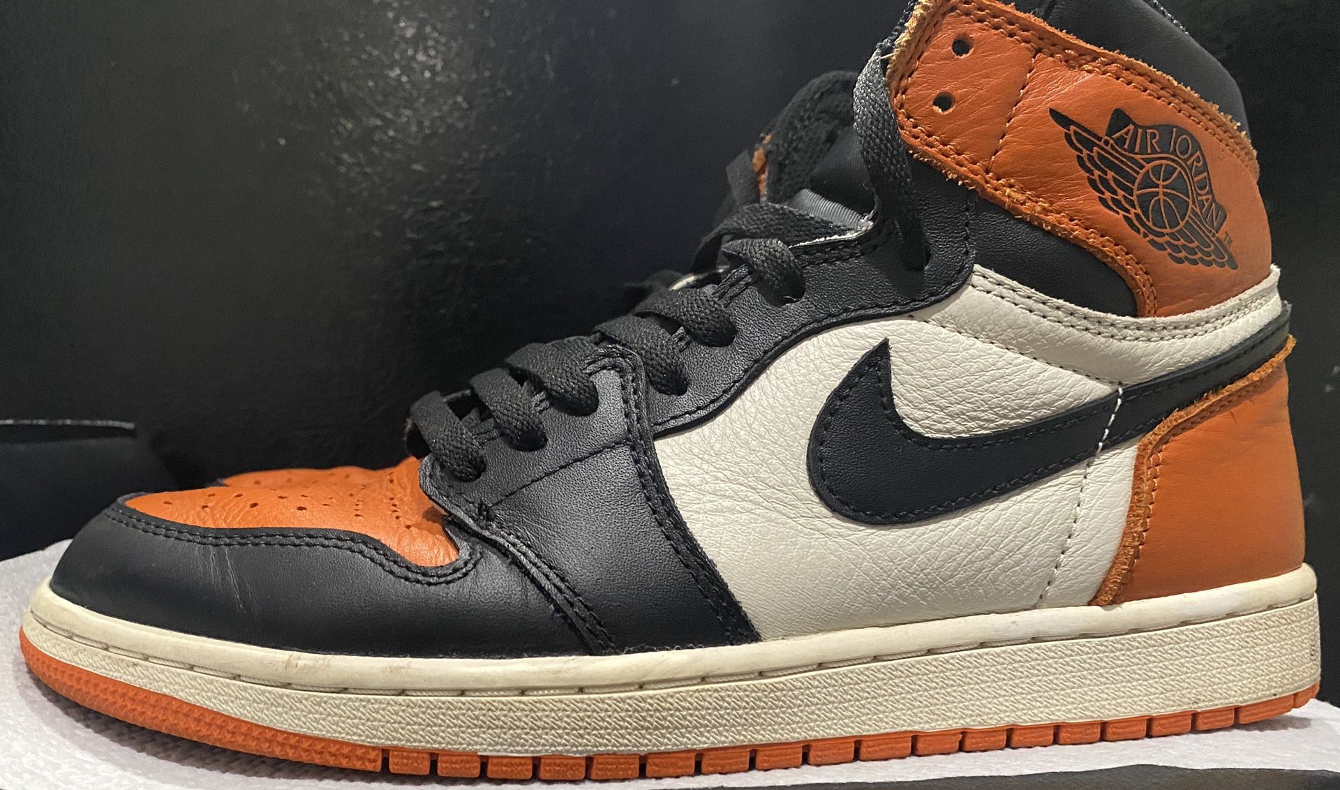 Jordan 1 Retro Shattered Backboard