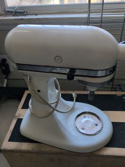 Kitchen aid tilting head mixer