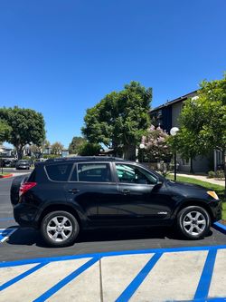 2010 Rav4 Limited for sale / clean title