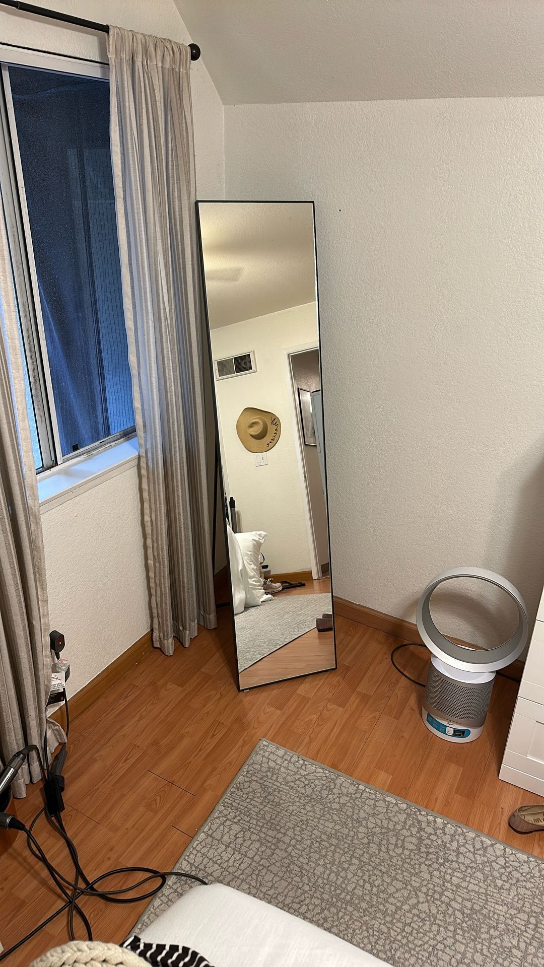 CB2 INFINITY STANDING BLACK FLOOR LENGTH MIRROR 16"X 69"