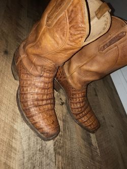 Cody james caiman boots $599 retail price for cheap!